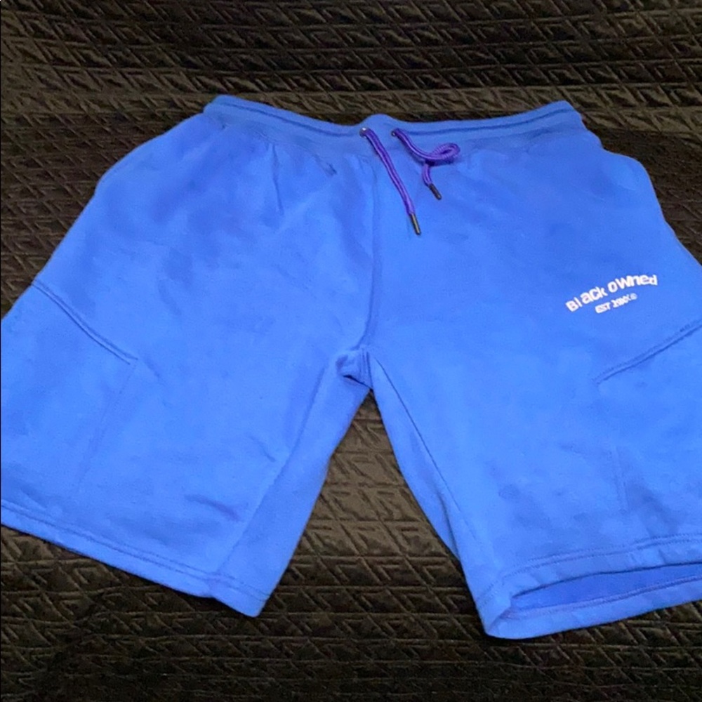 Basketball shorts